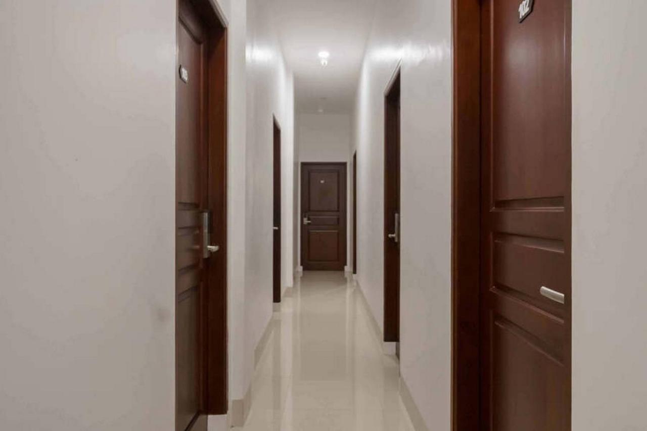 Reddoorz At Seindo Hotel Medan Sunggal Экстерьер фото